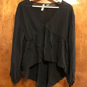 Flowy classic H&M top